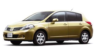 Nissan Tiida Green