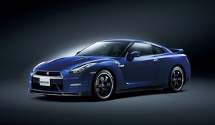 Nissan GT-R