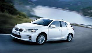 Lexus CT200h